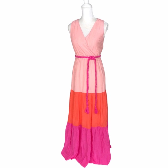 Flying Tomato Dresses & Skirts - NWT Flying Tomato maxi dress colorblock pink